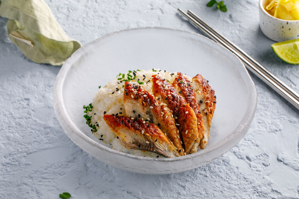 Eel on rice with unagi sauce