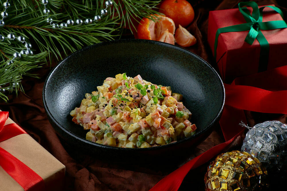 "Оливье" с говядиной