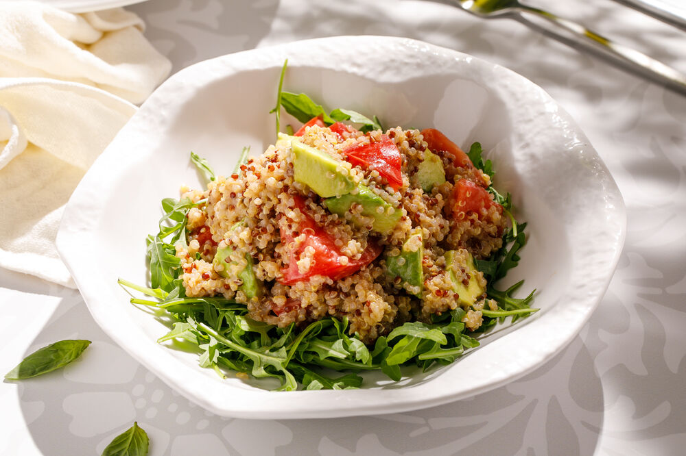 Salad with quinoa and avocado