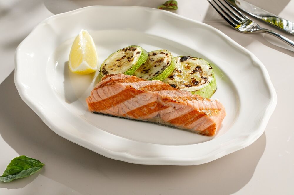  Grilled trout steak