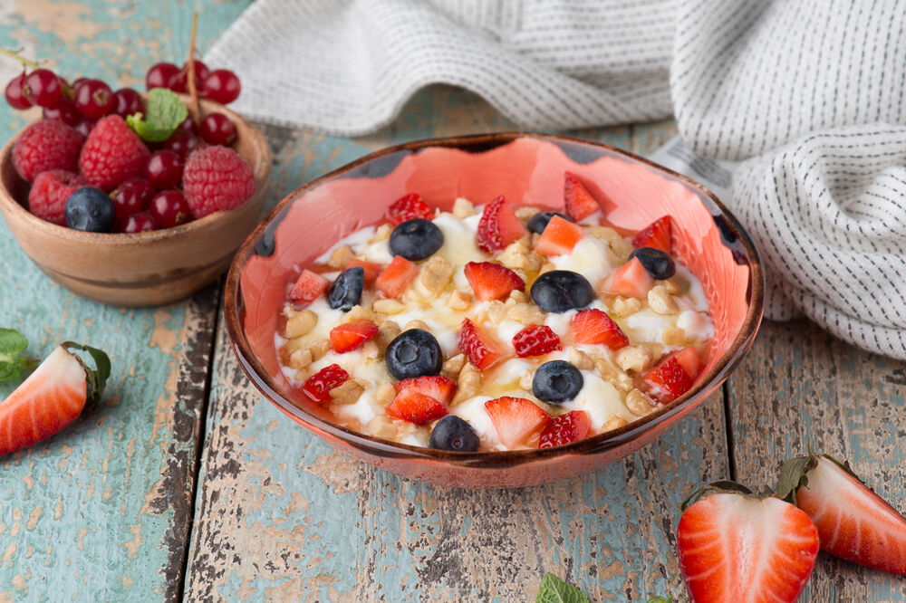 Matsoni by Nato with honey and fresh berries