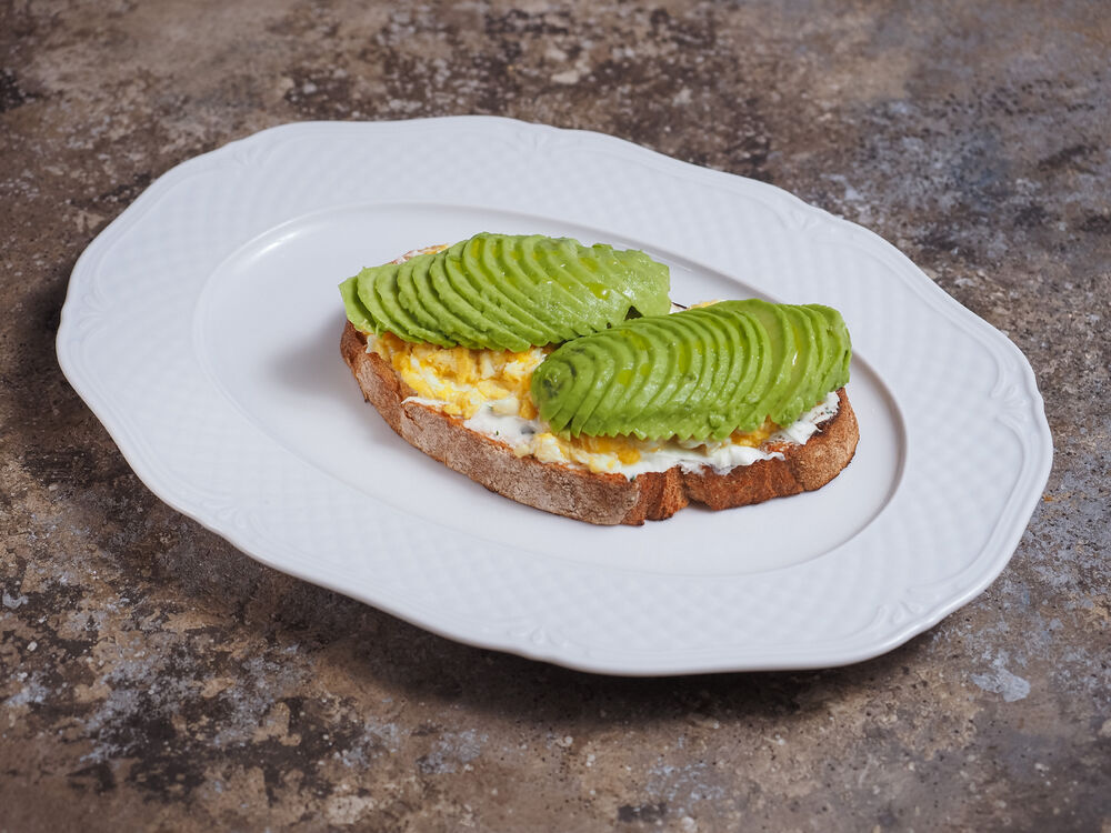 Scrambled toast with avocado