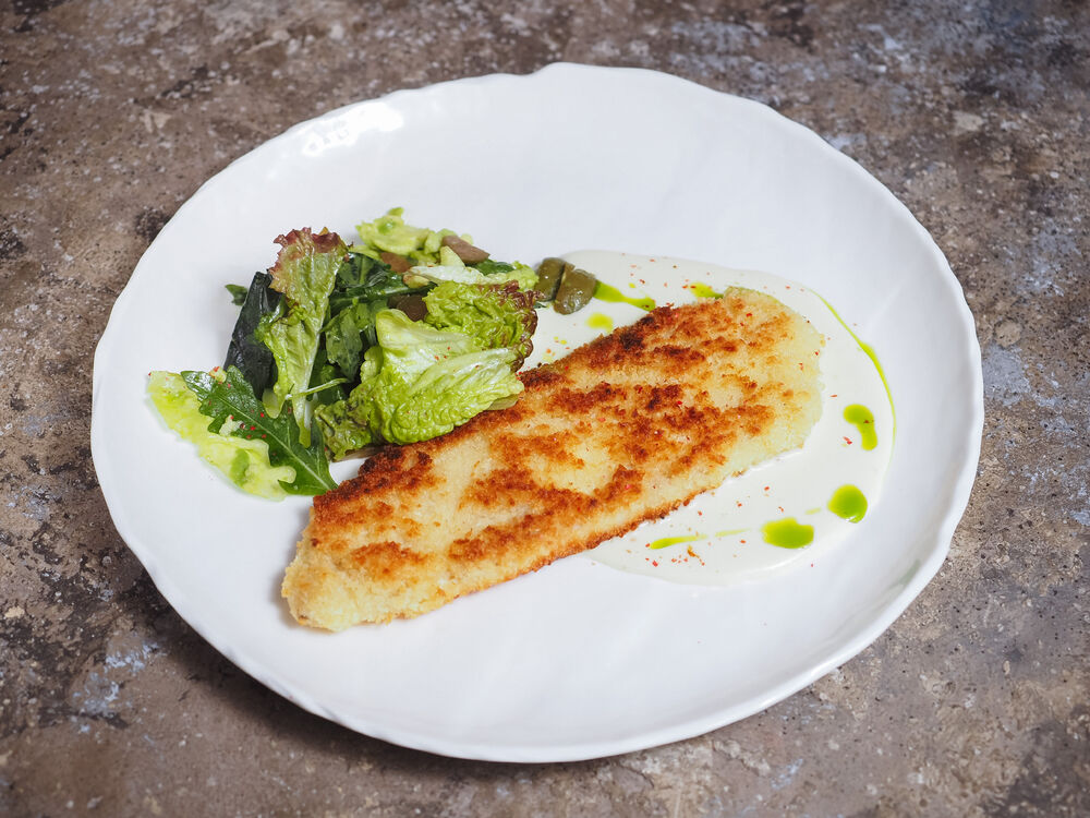 Crispy breaded flounder with green salad