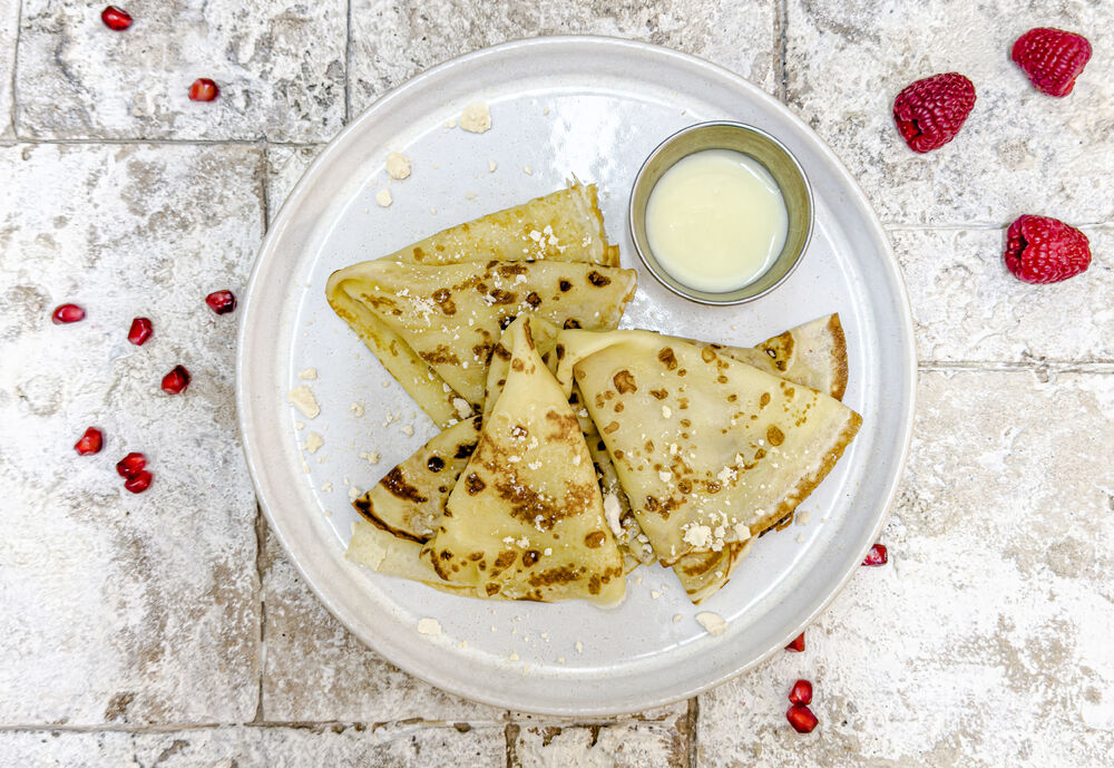 Pancakes with condensed milk