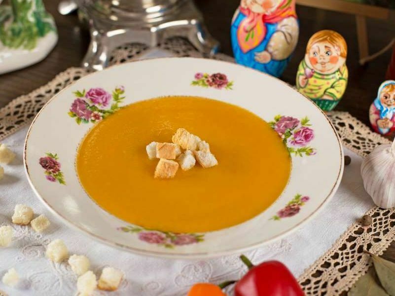  Pumpkin soup with croutons