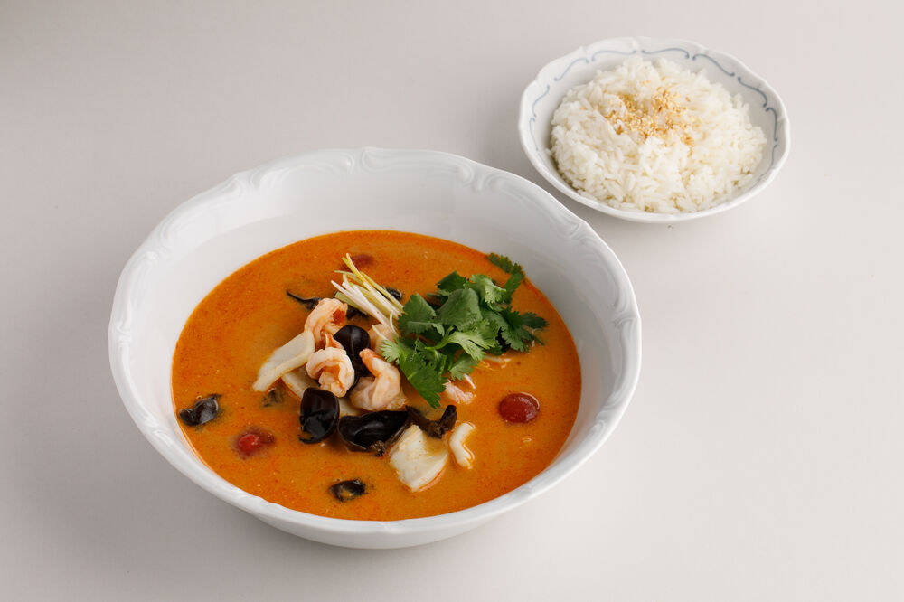 Tom Yam with seafood
