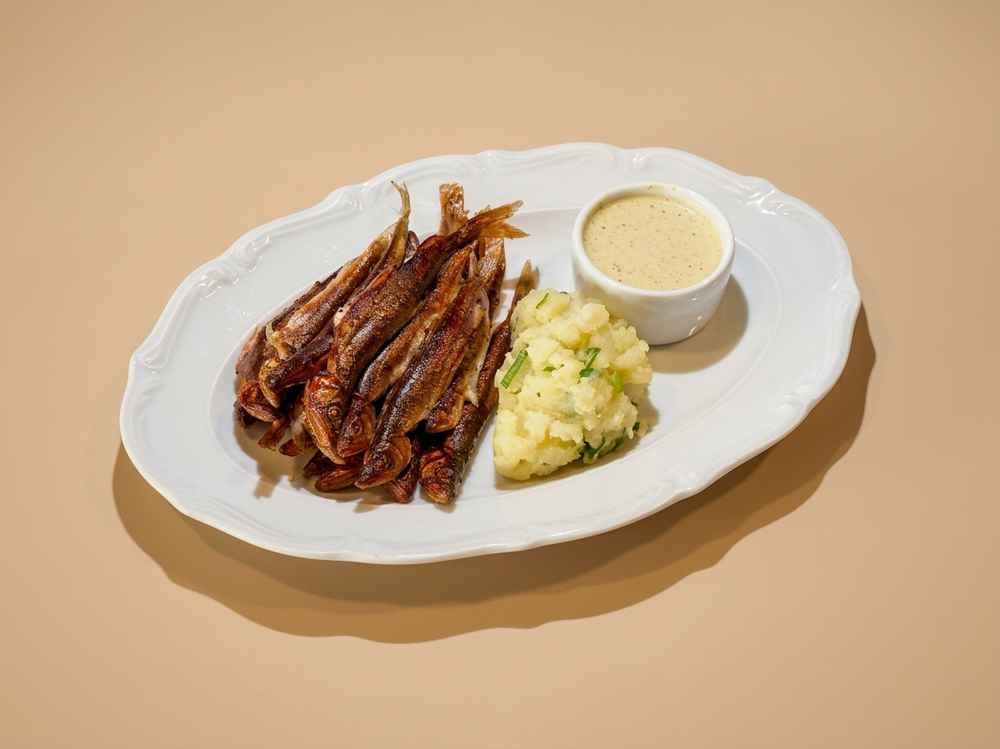 Корюшка копченая с картофелем