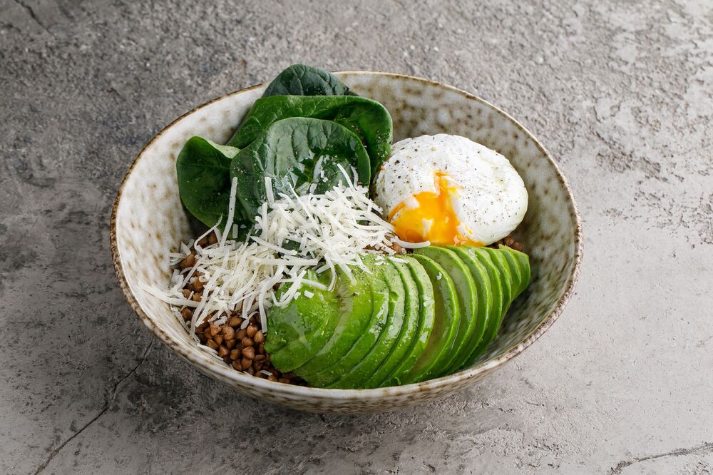  Buckwheat with avocado and poached egg