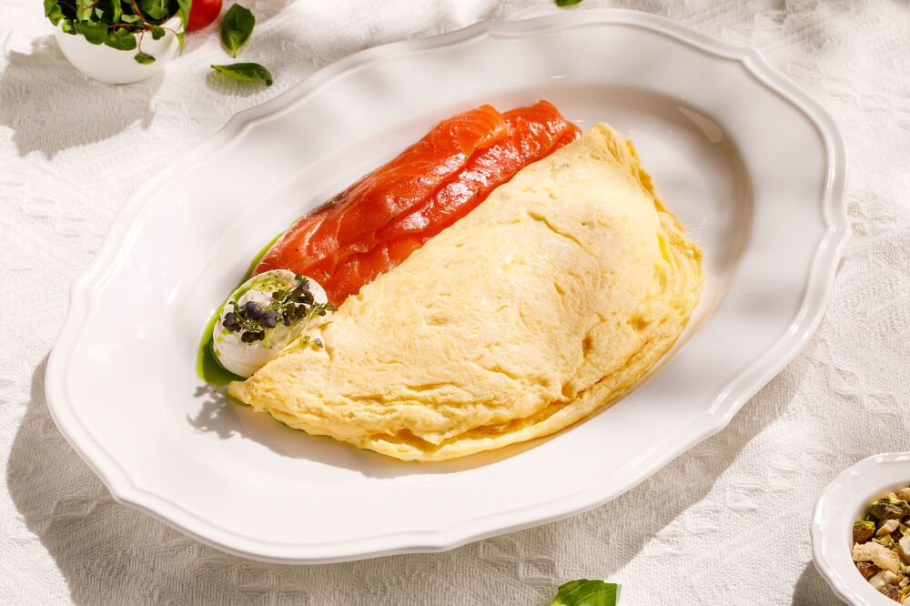 Omelette with salmon