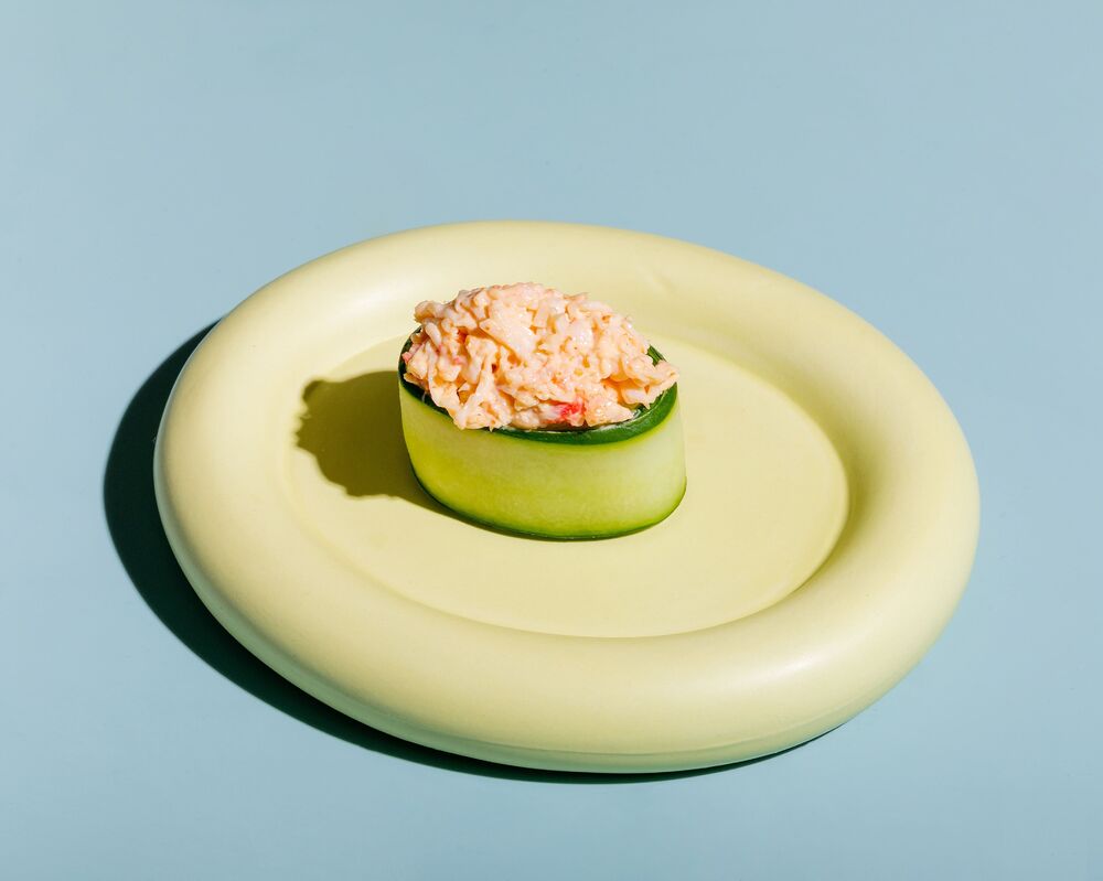  Sushi in cucumber with spicy king crab