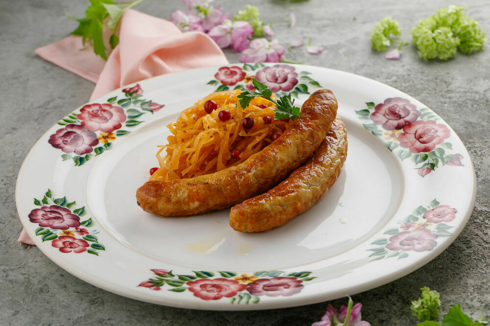 Homemade sausages with bigus