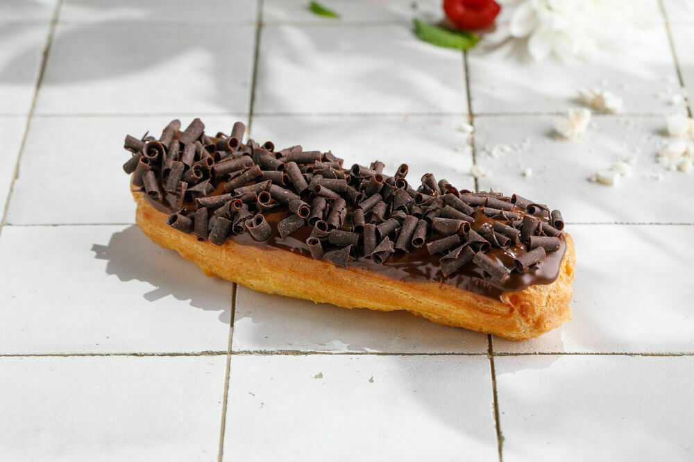  Eclair chocolate