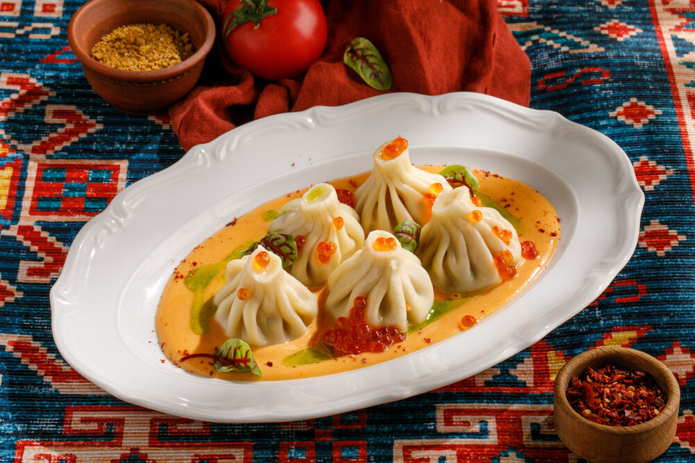 Patara khinkali with shrimps and pike perch in spicy sauce