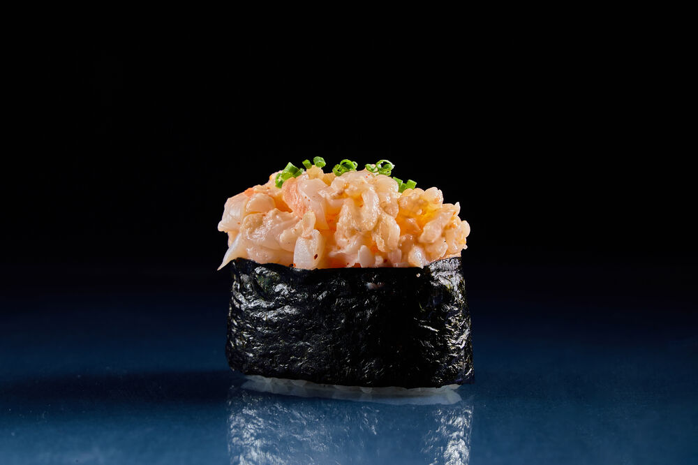 Spicy shrimp sushi