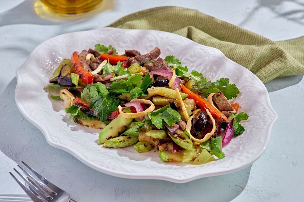 Grilled lamb salad