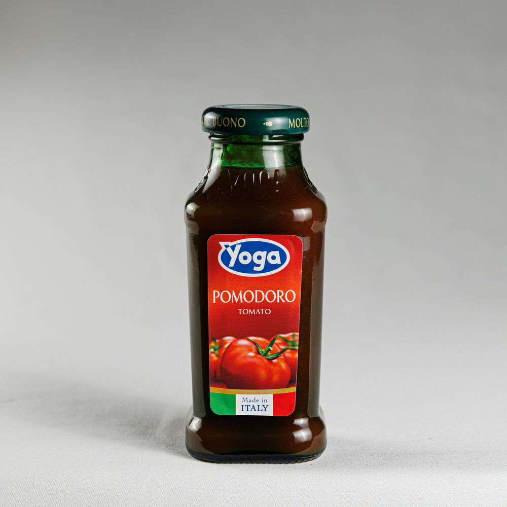 Сок Yoga Tomato 200 ml