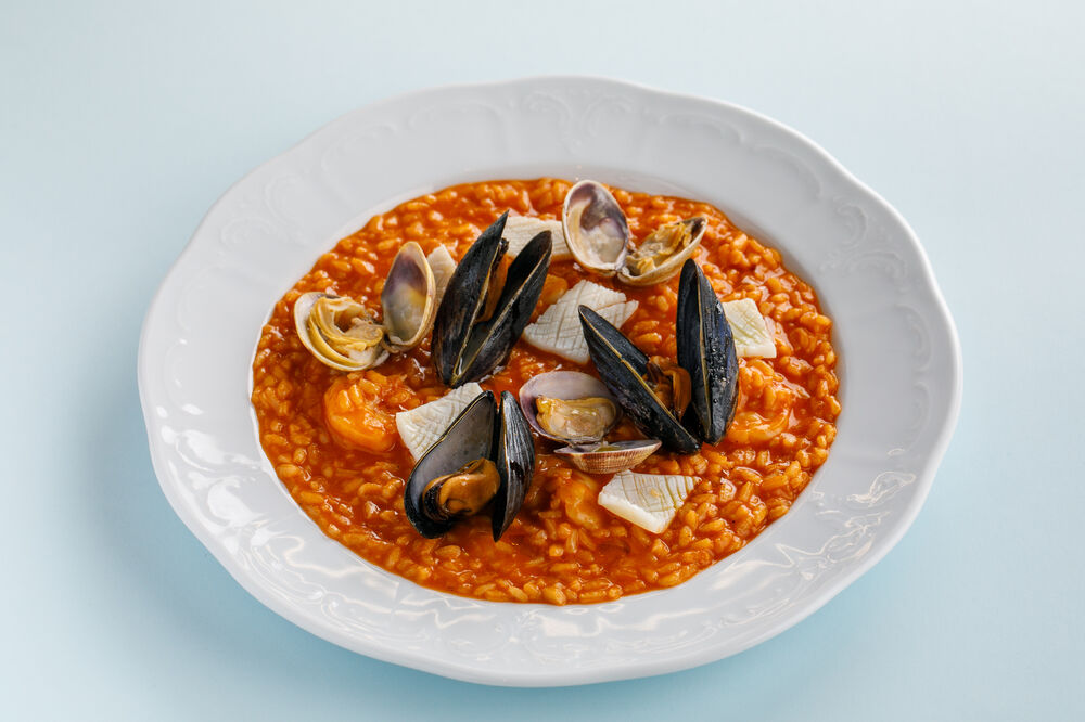 Risotto with seafood