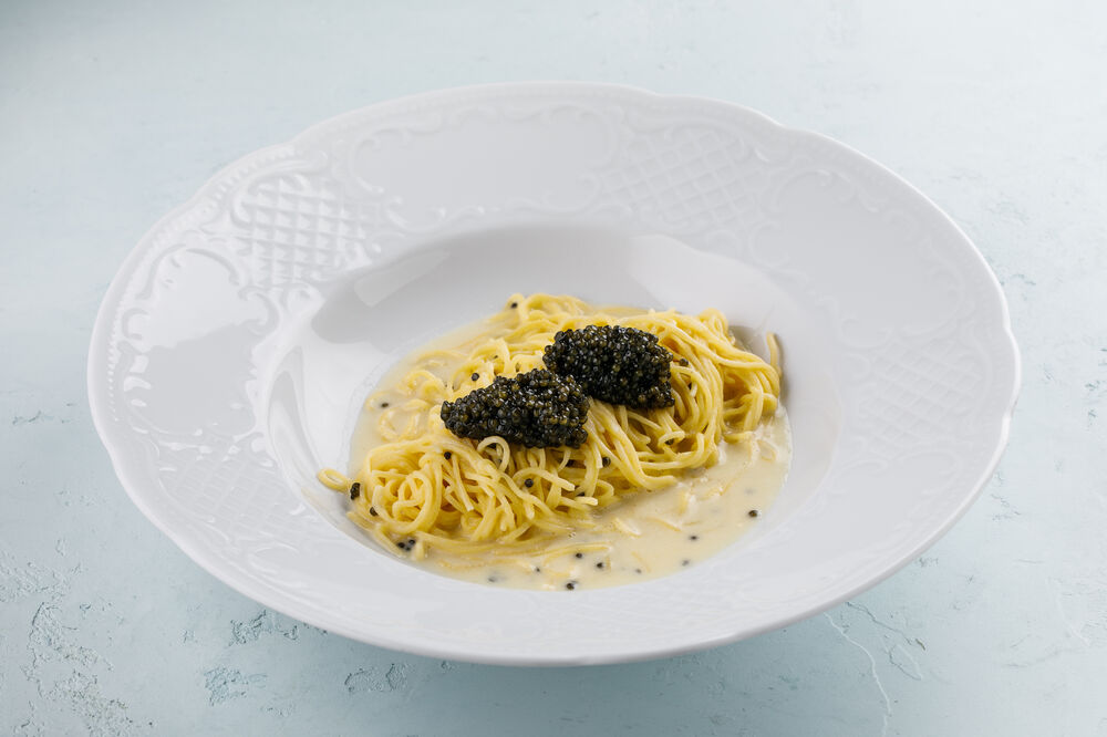 Tagliolini with black caviar
