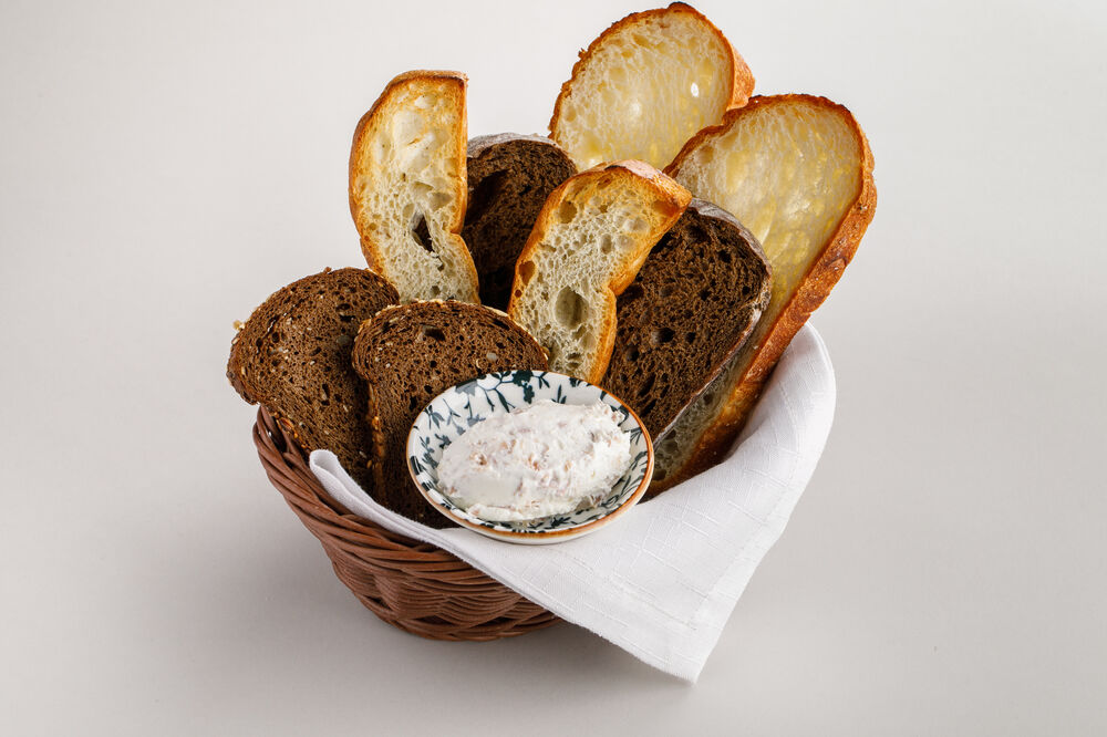 Bread basket