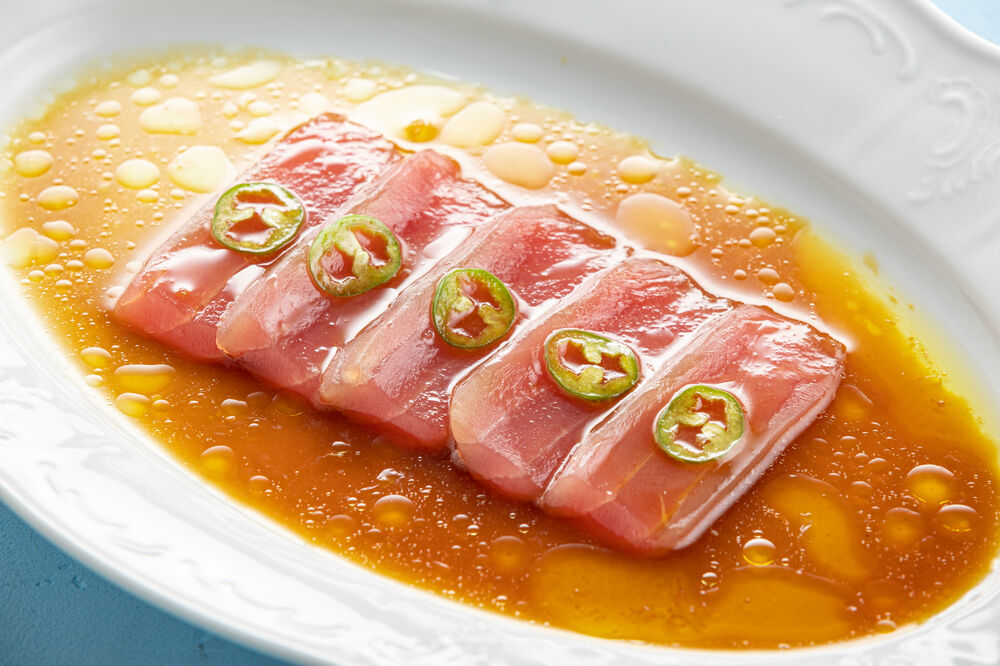 Tuna sashimi with yuzu dressing