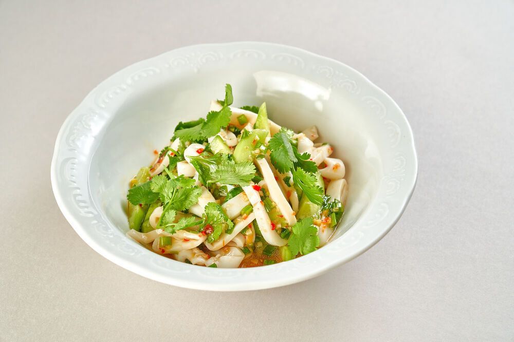 Asian salad with squid