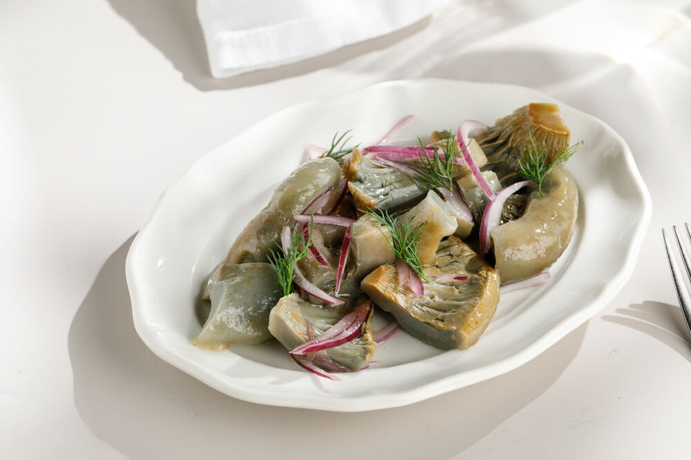 Грузди белые со сметаной