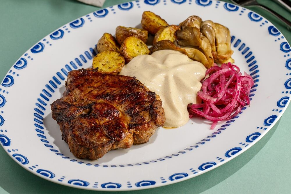 Pork steak with potatoes