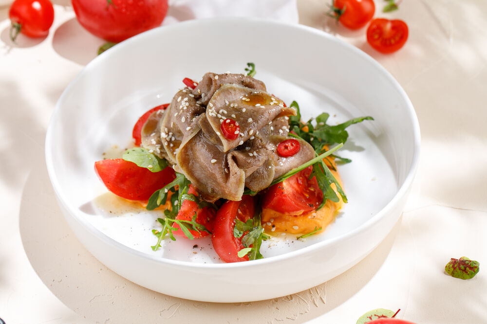 Salad with beef tongue