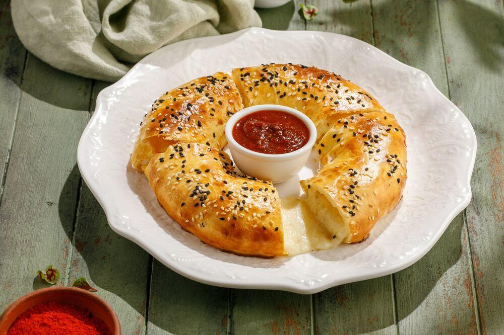 Flatbread with cheese
