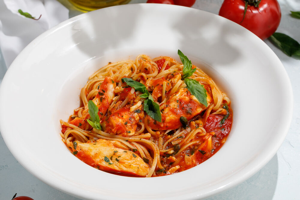 Linguine with crab