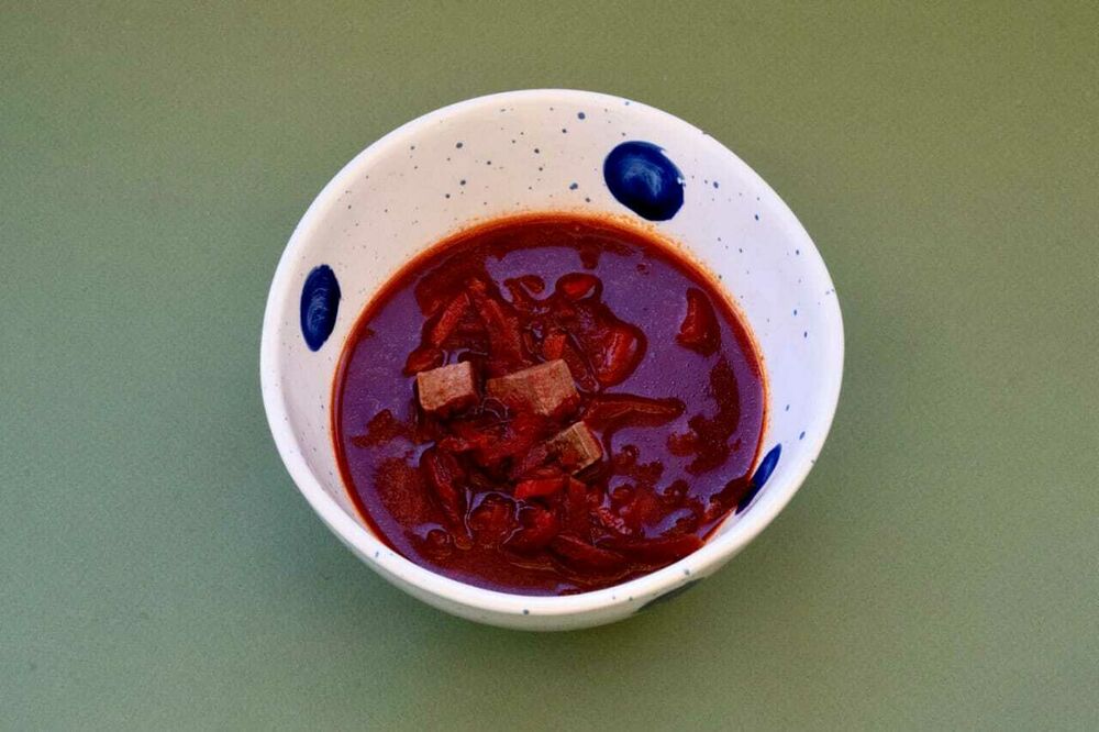 Borscht with beef (children's)
