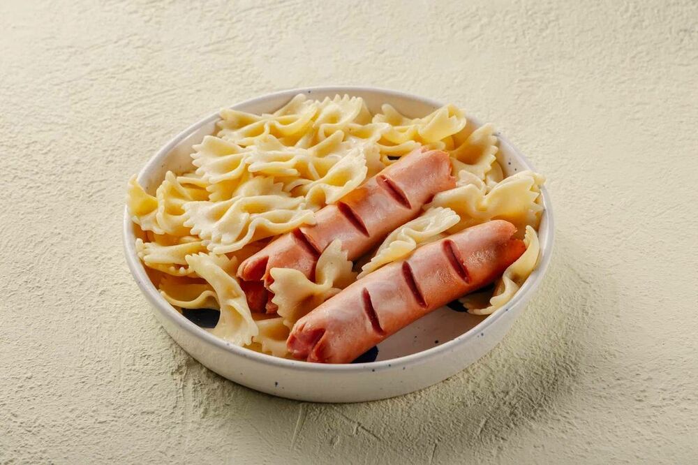 Pasta with sausages