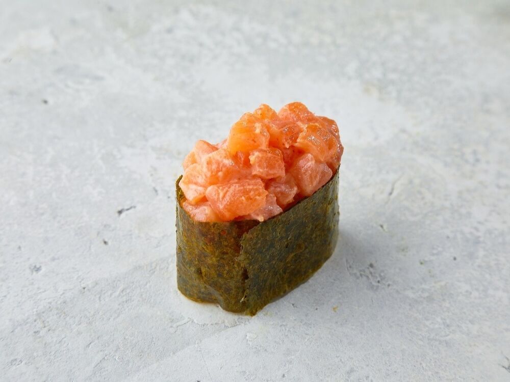 Sushi spicy salmon 1+1