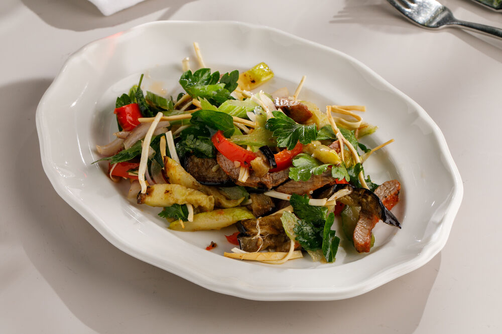 Гриль-салат с индейкой