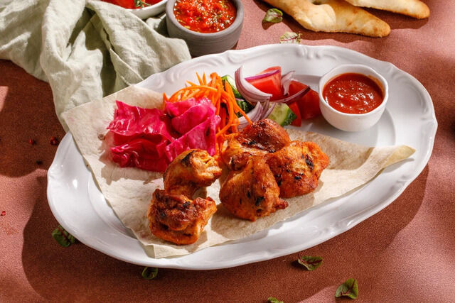 Акция "Шашлык из куриного бедра 1+1"