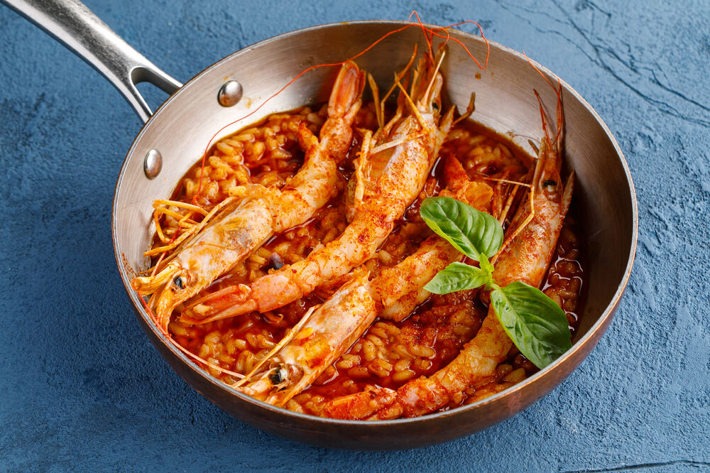 Shrimp Carabineros with rice