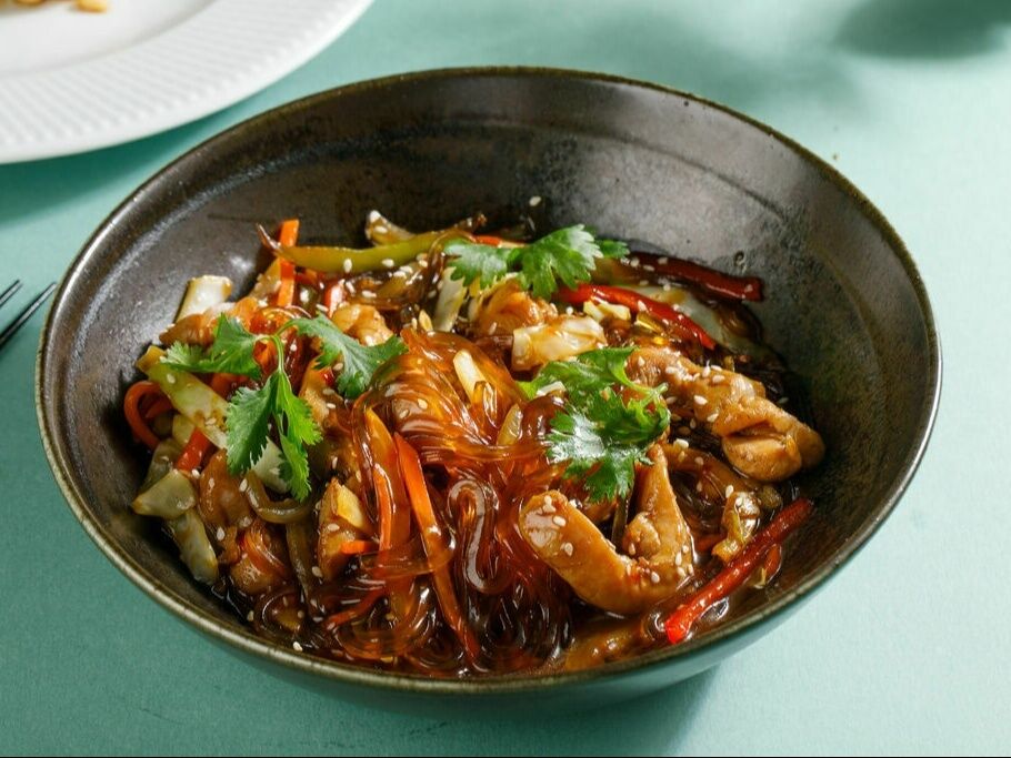 Glass noodles with chicken