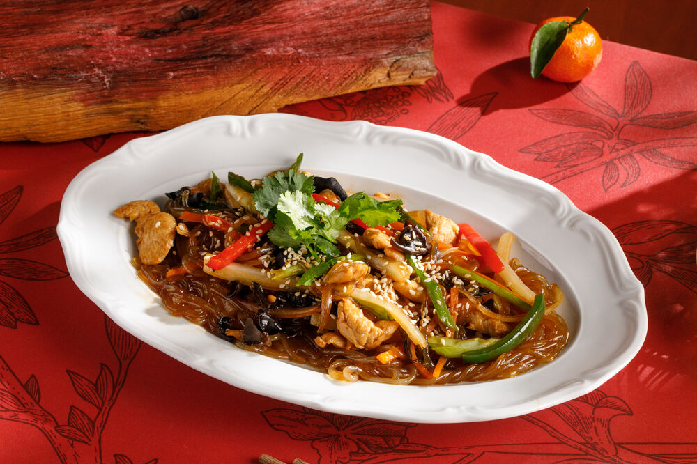 Glass noodles with chicken