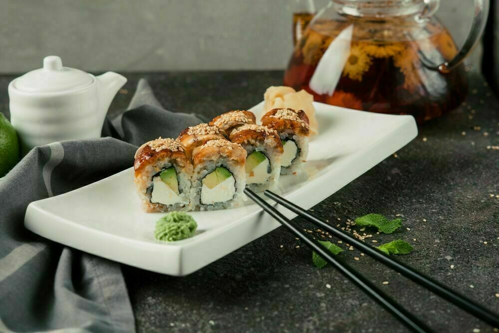 Baked Philadelphia roll with eel