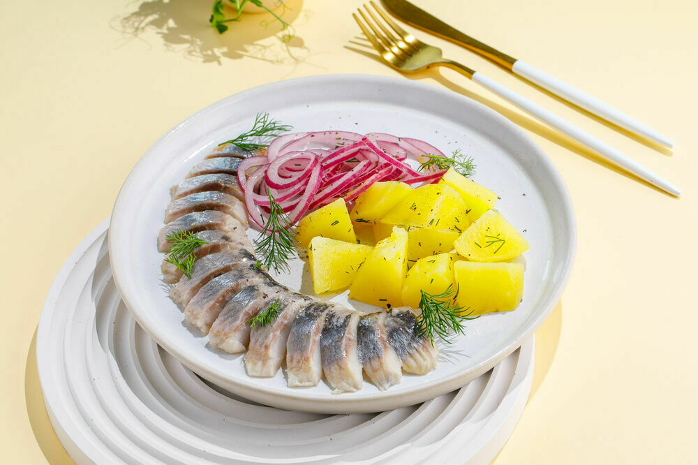 Baltic herring with potatoes