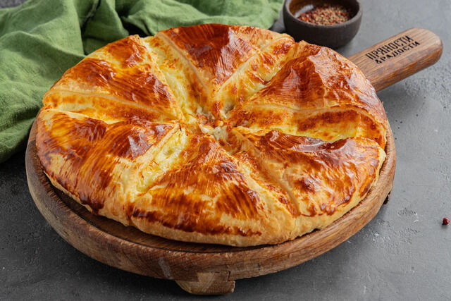 Khachapuri with puff pastry