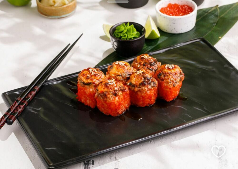 Baked salmon roll