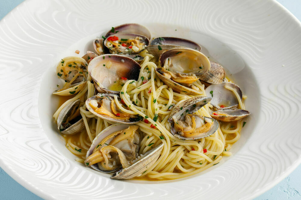 Pasta with vongole