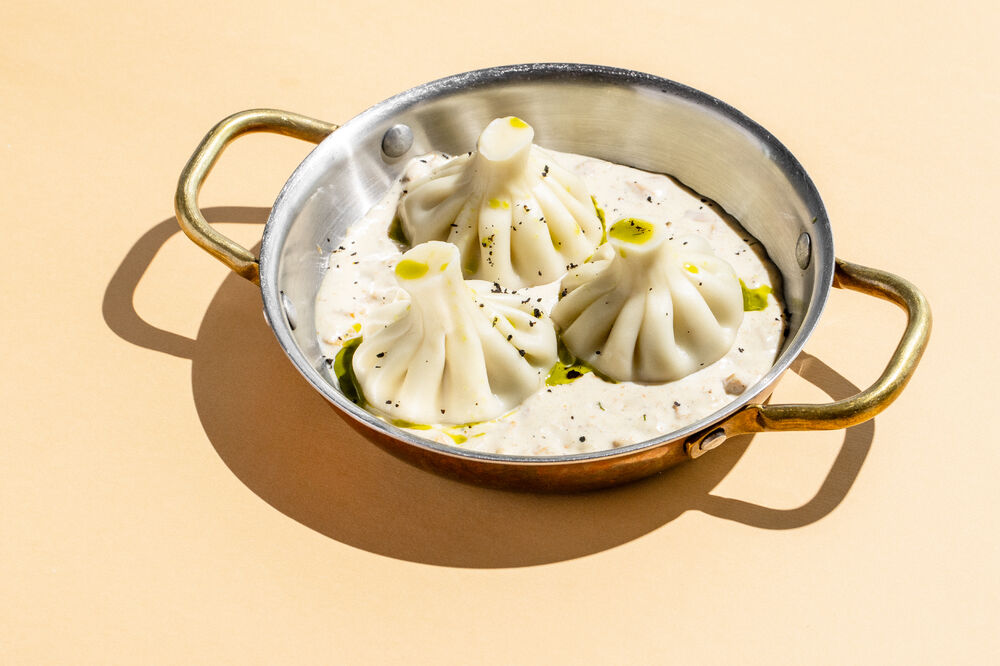 Mini khinkali with chanterelles