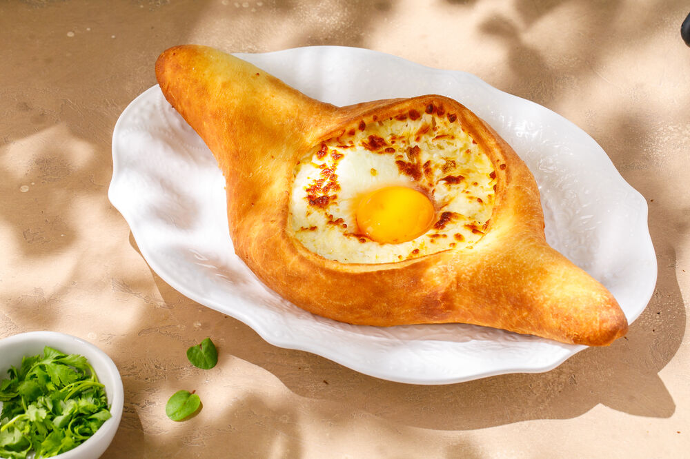 Khachapuri in Adjarian style