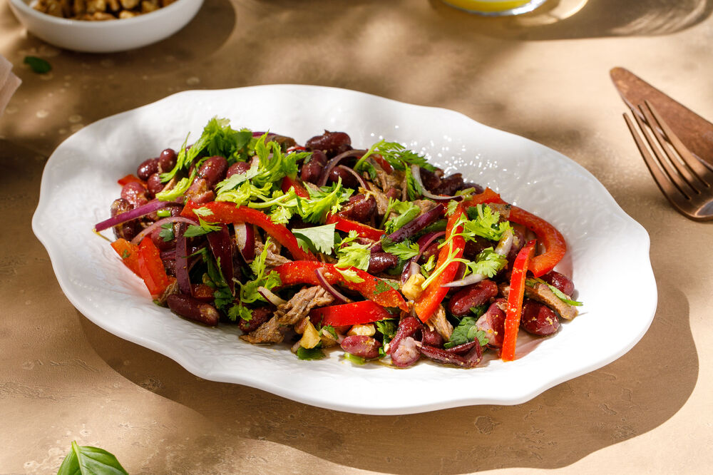 Salad "Tbilisi" with beef