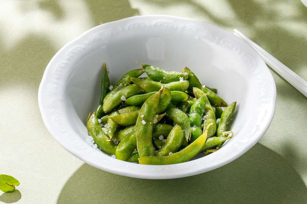 Edamame beans with salt