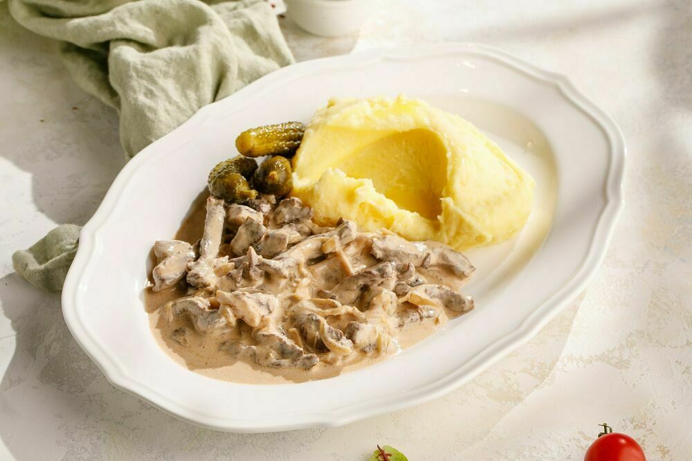 Beef Stroganoff with Mashed Potatoes