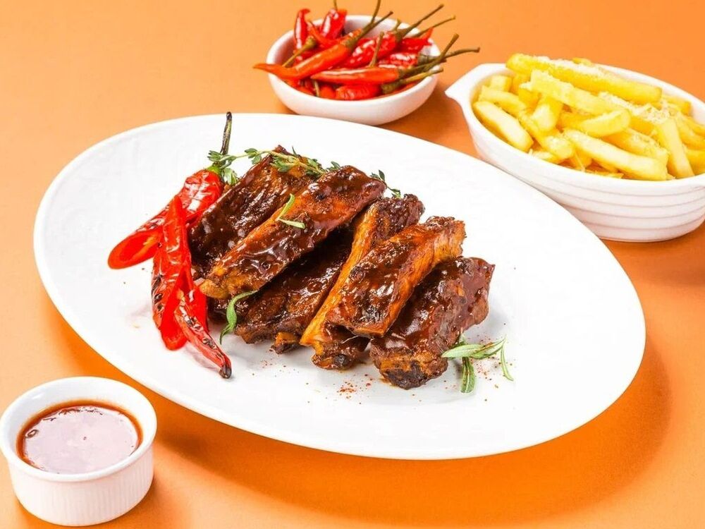 Pork ribs with Cepotle sauce