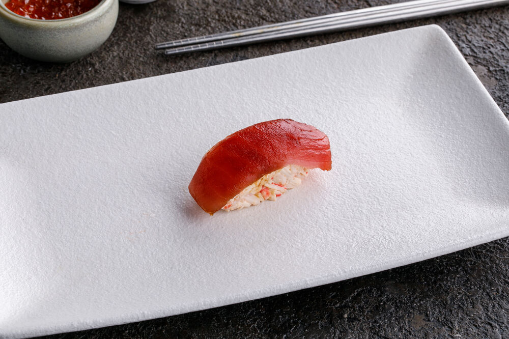 Tuna sushi (no rice)